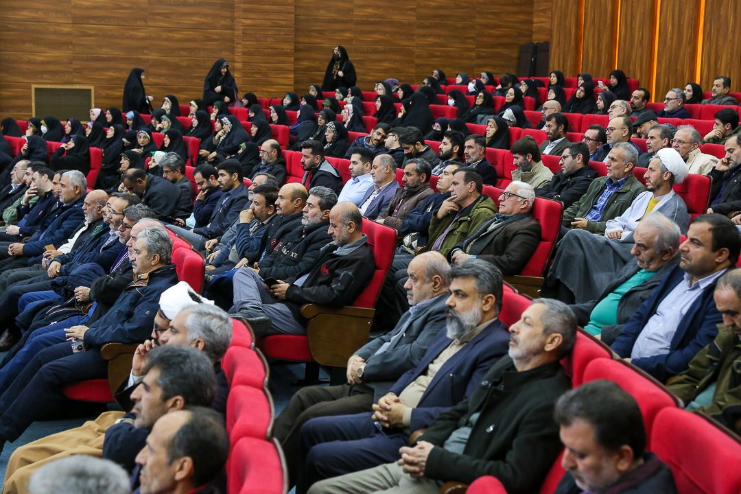 دکتر پروین: قانون اساسی نماد وحدت و وفاق در کشور است/ هیچ نهادی نمی‌تواند برخلاف این قانون عمل کند