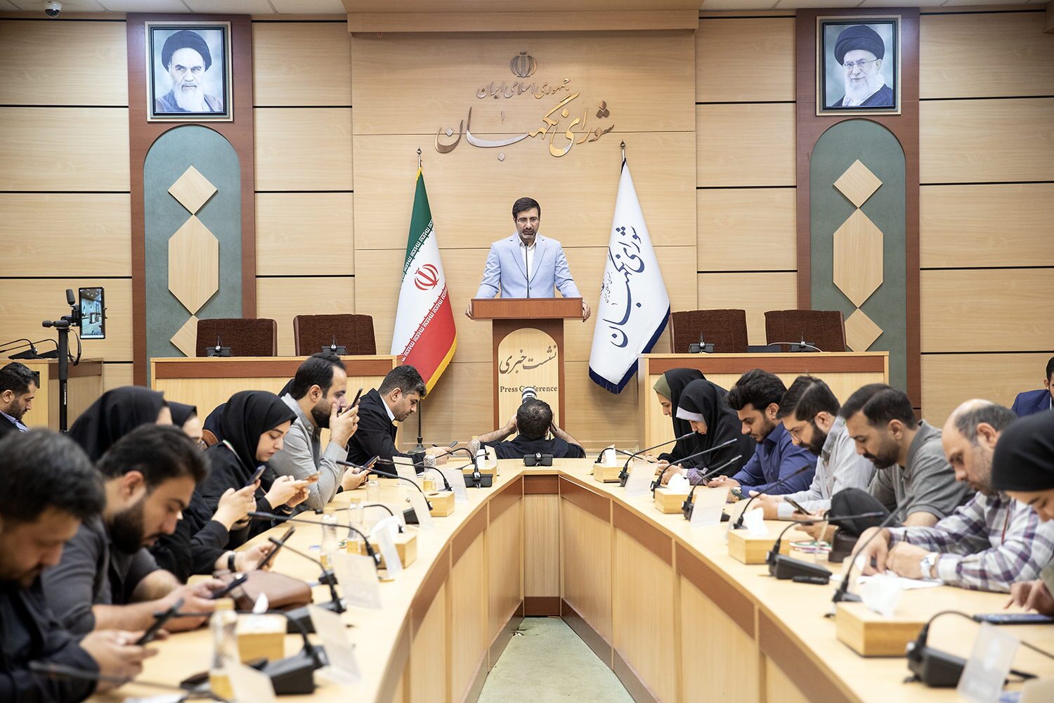 سخنگوی شورای نگهبان خبر داد؛ تایید ۷ موافقتنامه بین‌المللی/ دفاع از حقوق مردم در بررسی ۲ استعلام دیوان عدالت اداری بازخوانی شد/ آیا انتخابات‌های ریاست‌جمهوری و مجلس همزمان برگزار می‌شود؟