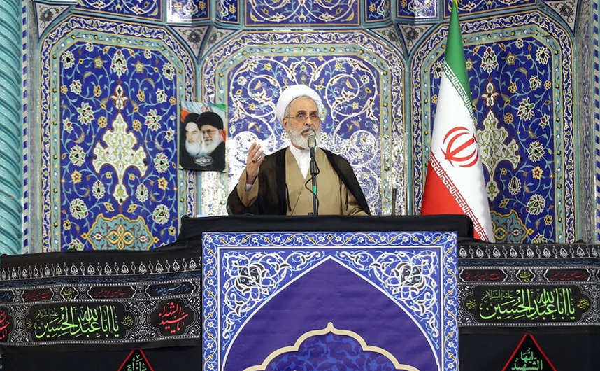 جنگ ۱۲ روزه مرحله‌ای جدید از حرکت انقلاب اسلامی است/ جهان اسلام در برابر فجایع غزه مسئول است