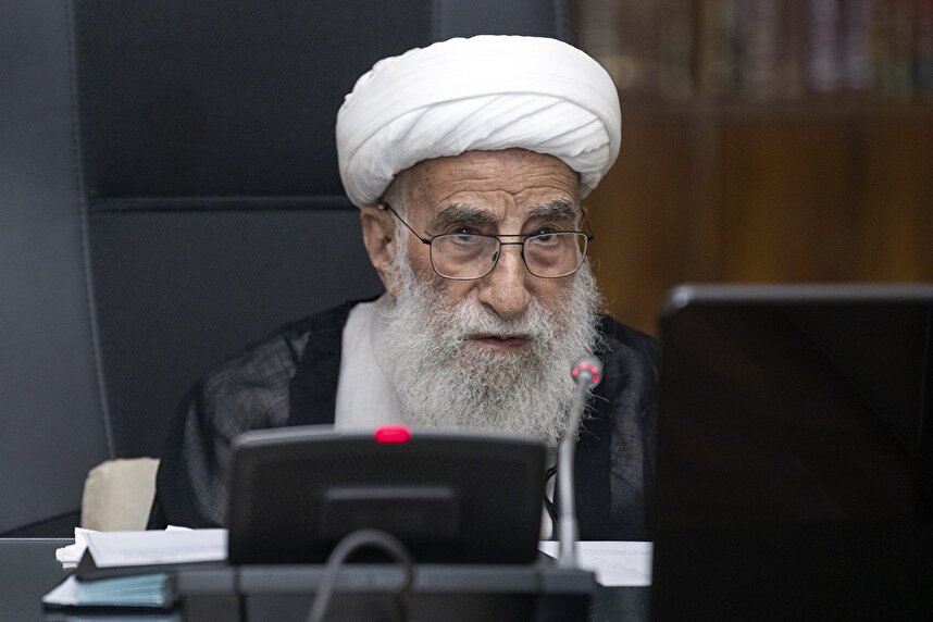 آیتالله جنتی: روش مدیریتی شهیدان رجایی و باهنر الگوی حل مشکلات کشور است / تأکید بر حفظ اتحاد و خدمت بیوقفه آیتالله جنتی: روش مدیریتی شهیدان رجایی و باهنر الگوی حل مشکلات کشور است / تأکید بر حفظ اتحاد و خدمت بیوقفه