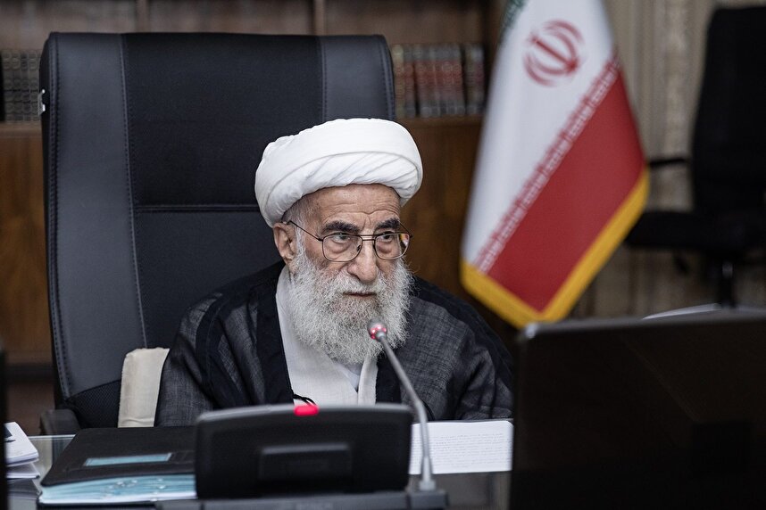 آیتالله جنتی: اتحاد دولتهای اسلامی تنها راه رهایی از استعمار است/ قدردانی از تلاشهای فراجا و نیروهای مسلح و امنیتی در مقابله با توطئههای دشمنان آیتالله جنتی: اتحاد دولتهای اسلامی تنها راه رهایی از استعمار است/ قدردانی از تلاشهای فراجا و نیروهای مسلح و امنیتی در مقابله با توطئههای دشمنان